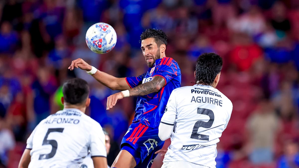 Una buena en la U entre tantas malas: Lucero se recuperó y será opción contra Coquimbo