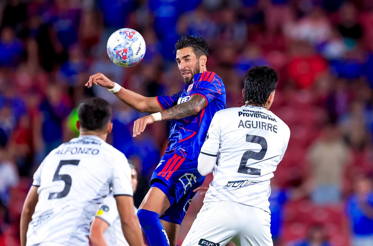 Una buena en la U entre tantas malas: Lucero se recuperó y será opción contra Coquimbo