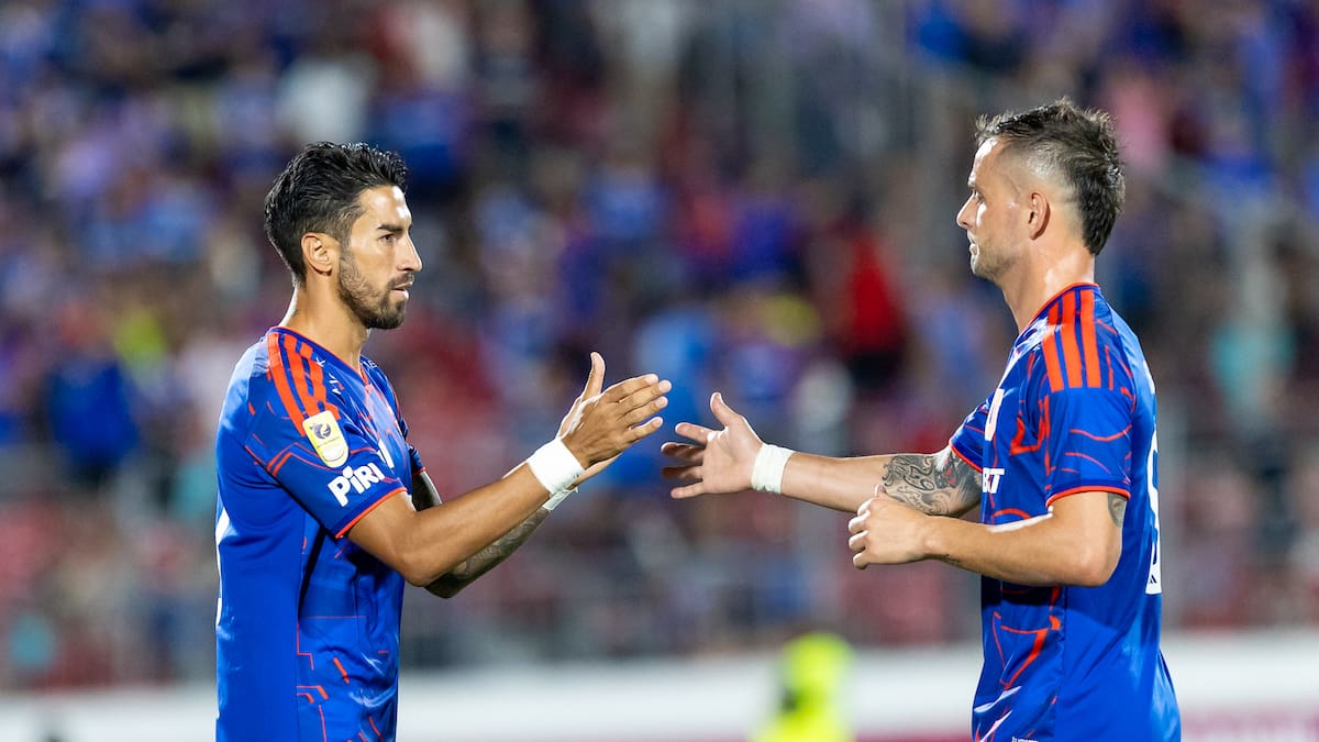 ¿Se equivocó la U? la demoledora comparación entre Lucero, Rivero y Vargas versus los goleadores desechados