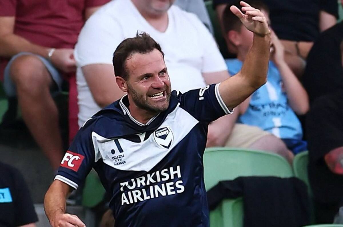 VIDEO | Juan Mata demuestra su vigencia con espectacular gol de larga distancia en Australia