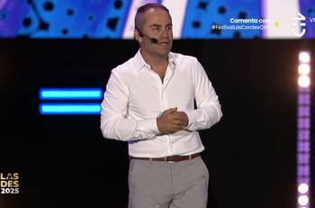 ¡Le cortaron su rutina! Juan Pablo Flores falla en el Festival de Las Condes