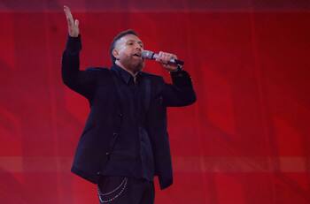 Rutina de Juan Pablo López en el Festival de Viña 2025 genera opiniones divididas en redes sociales