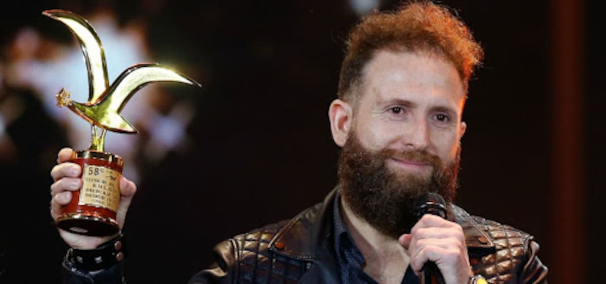 El comediante cuando aterrizó en Viña 2017 obtuvo las dos gaviotas del Festival, y la ovación del público. Créditos Captura: Youtube.