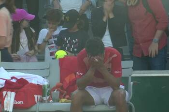 VIDEO | Juan Pablo Varillas terminó llorando tras ganar su segundo partido maratónico en Roland Garros
