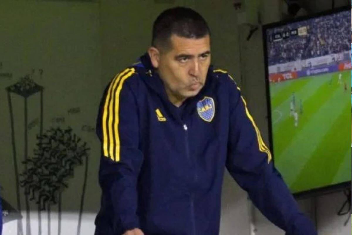se molestó con Carlos Palacios por su indisciplina. Foto: ESPN.