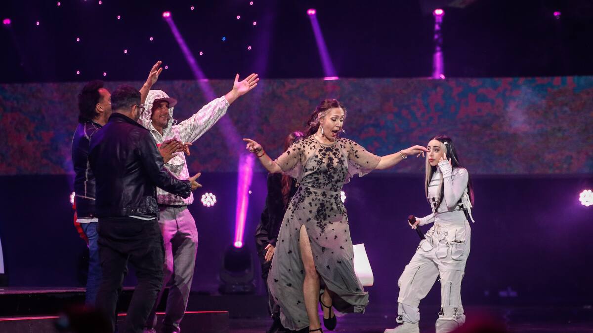 “Tremendo homenaje”: Los elogios de Juanita Parra a Nicki Nicole tras bailar juntas en el Festival de Viña 2023