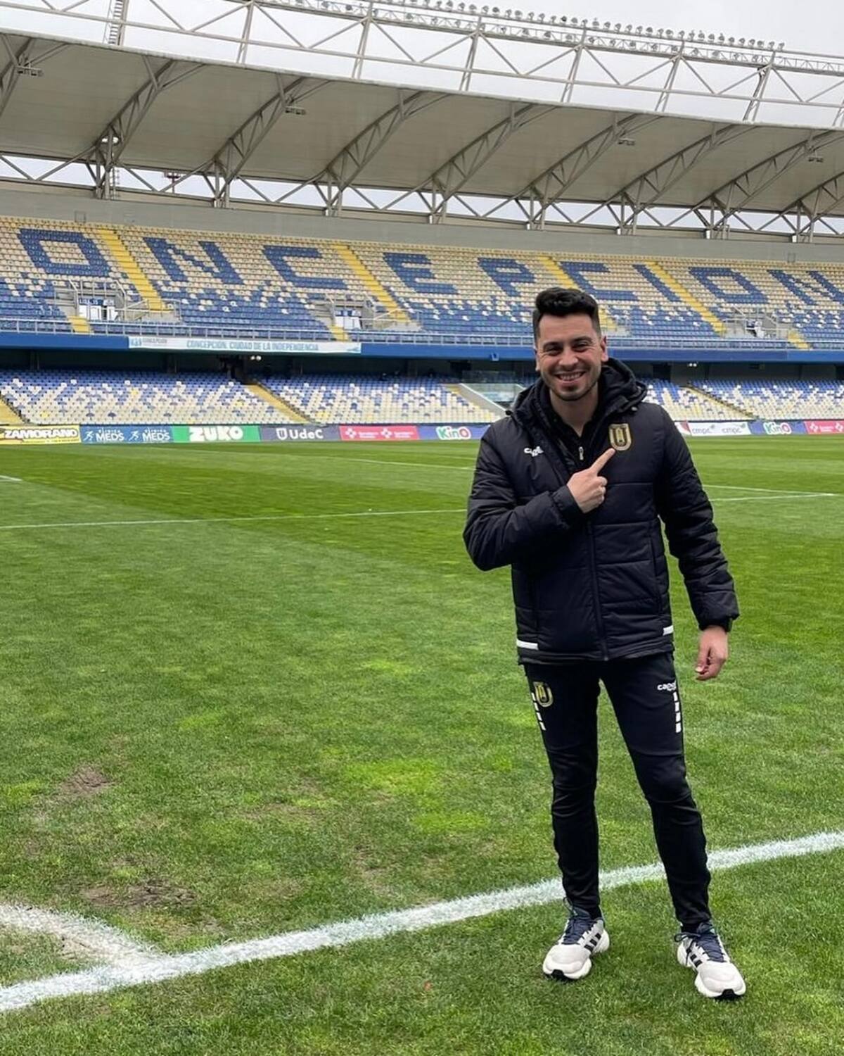 Ricardo González, sicólogo deportivo de la campeona olímpica Adriana Ruano. Foto: Instagram