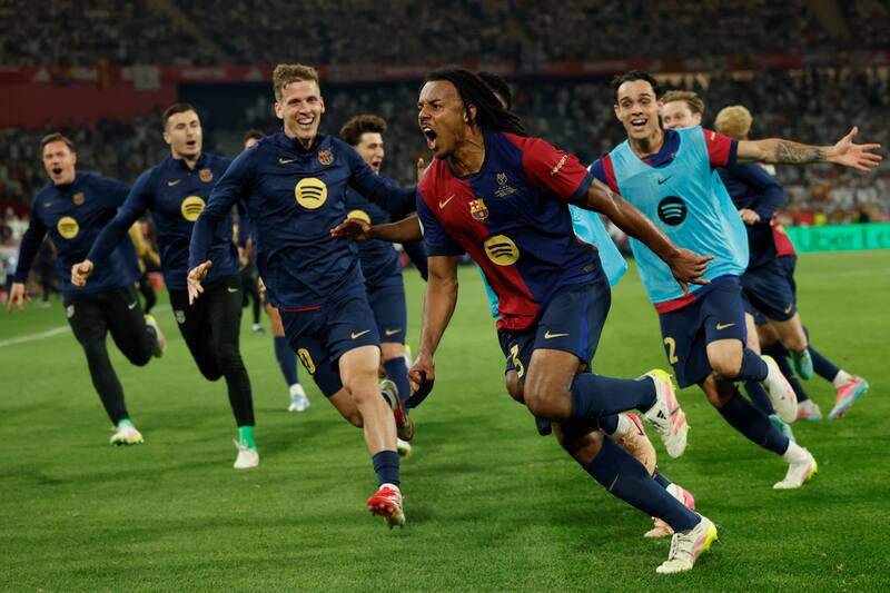 El defensa francés le dio el título al Barcelona tras anotar el 3-2 en tiempo extra. (Foto: EFE)