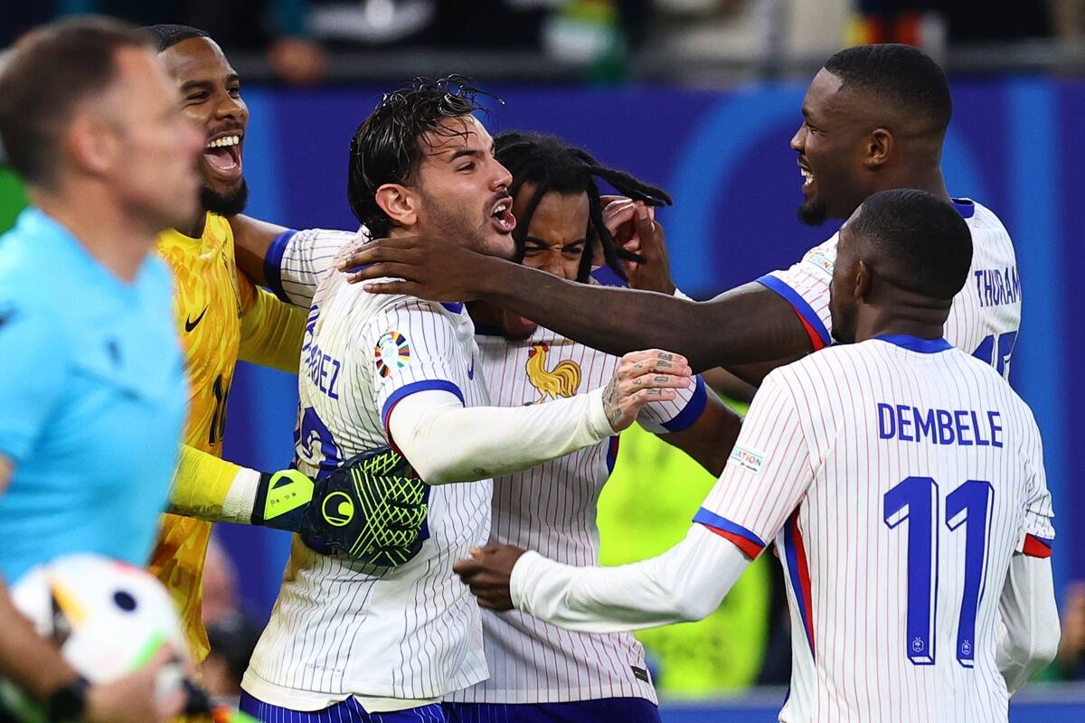 se encuentran en Alemania jugando la Eurocopa con Francia. (Foto: EFE)