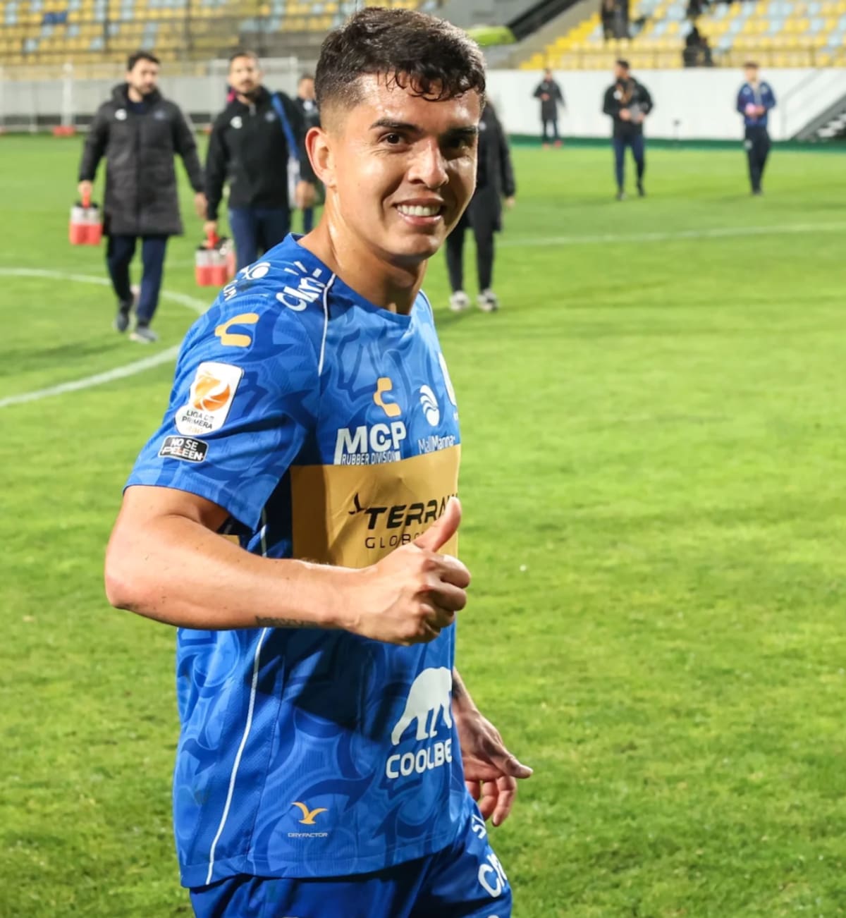 Busca cerrar de buena manera su préstamo en Everton. Foto: @evertonvina