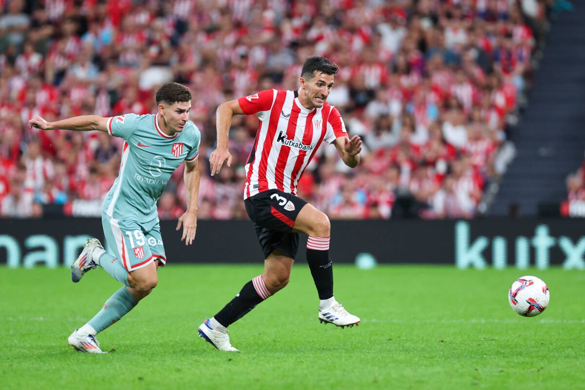 La Araña podría convertirse en el futbolista argentino más caro de la historia. Foto EFE.