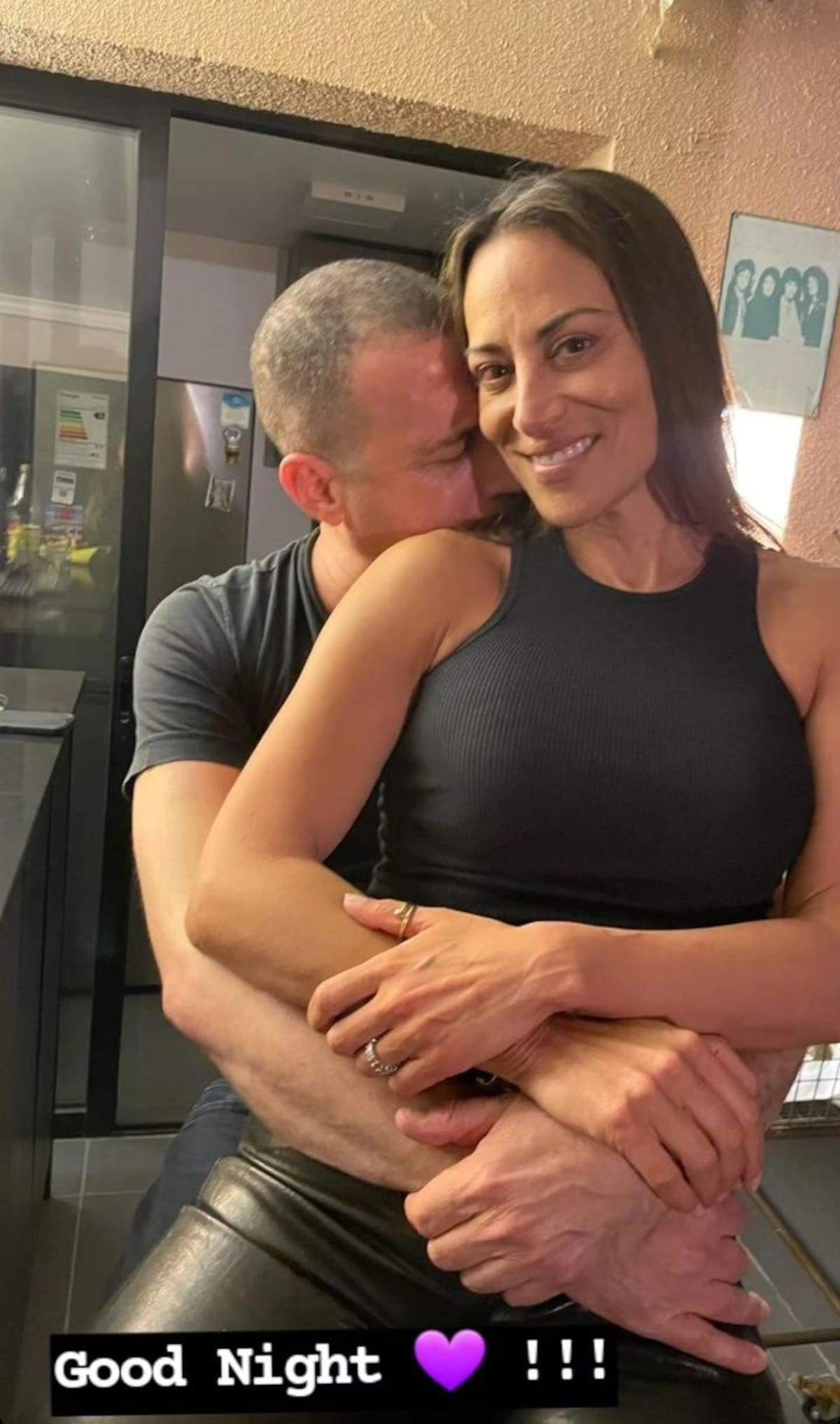 La primera foto que Julián Elfenbein publicó con Verónica Calderón. Créditos: Instagram