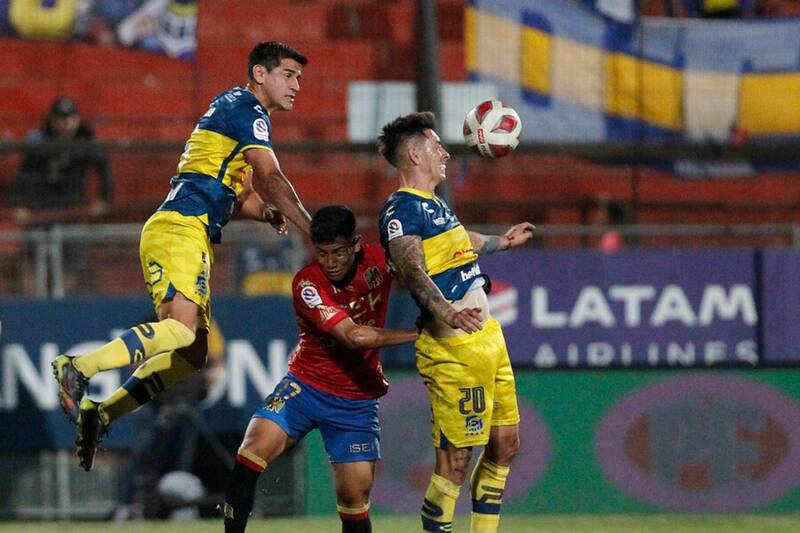 Julio Barroso es baja de último momento para el duelo de Everton vs Colo Colo. Foto: Aton.