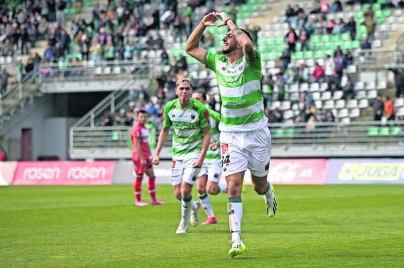 El delantero Julio Castro ha sido uno de los pilares en el segundo semestre de Deportes Temuco.