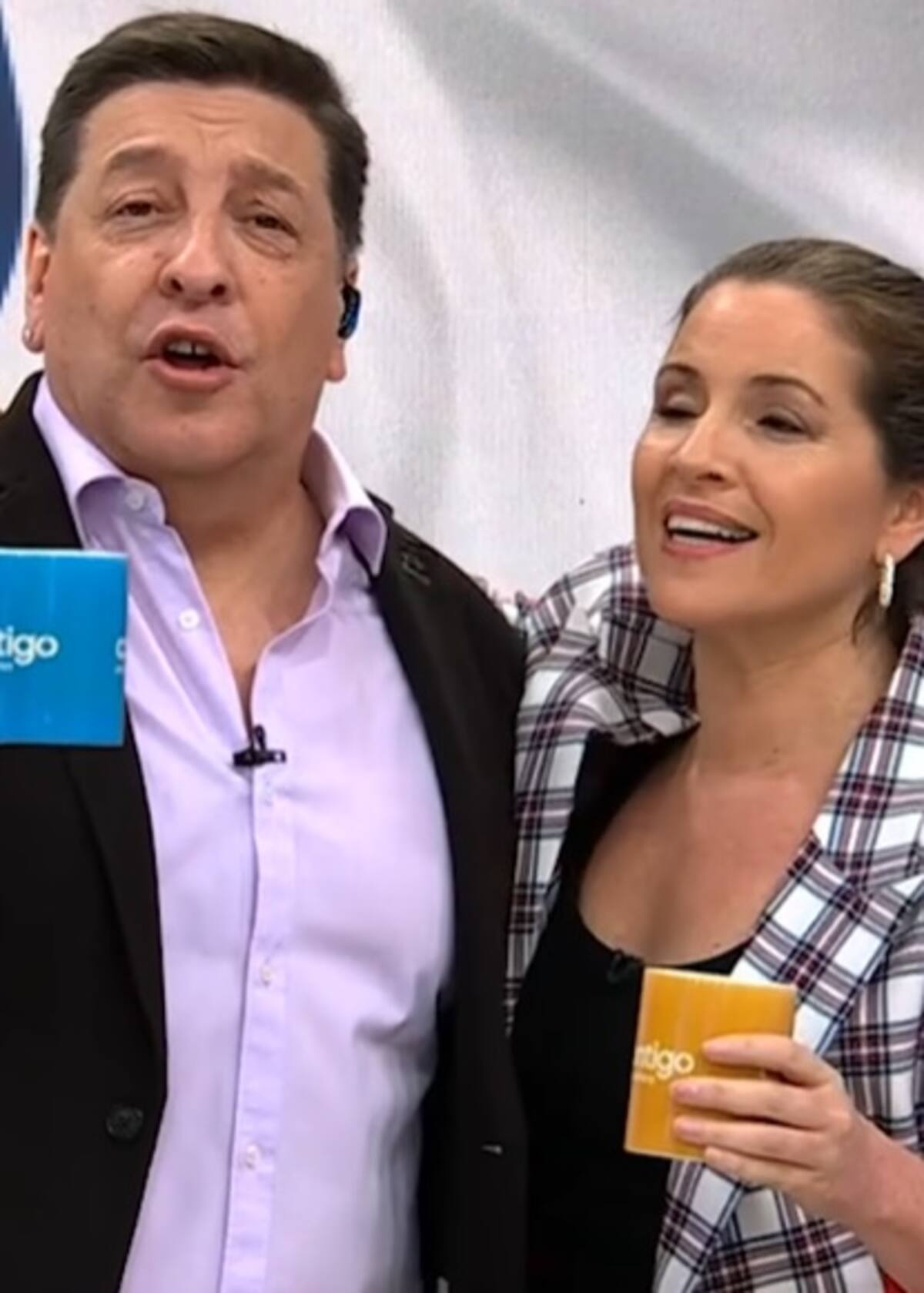 Julio César Rodríguez consistió a su compañera de matinal.