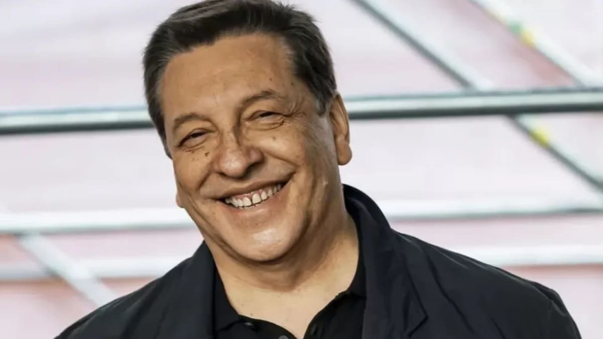 “Le pagan en UF”: Filtran supuesto millonario sueldo que recibiría Julio César Rodríguez en CHV