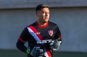 “Gran proyecto”: Era promesa en Colo Colo, fue descartado por Almirón y ahora brilla en Primera B