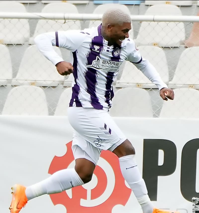 Rompe redes en Turquía.