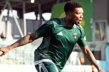 De casi fichar por equipo de Primera B a ser uno de los máximos goleadores de Europa en los últimos meses