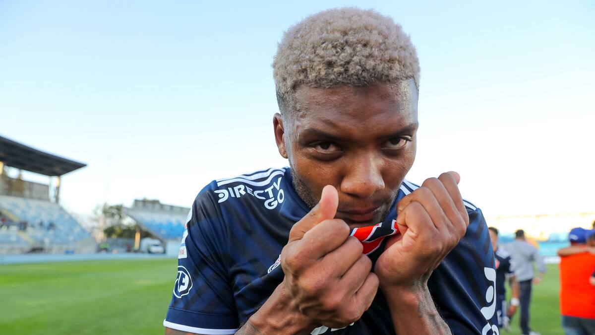 Quería volver a la U pero no lo llamaron: el gran momento de Junior Fernandes en Turquía