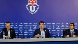 Junta de accionistas en la U: ¿seguirá Michael Clark como presidente de Azul Azul?