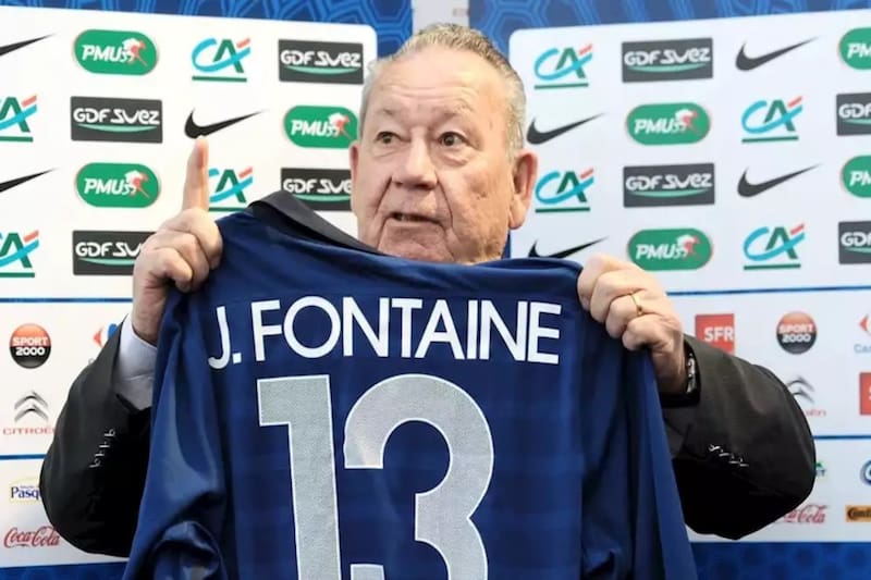 El mítico Just Fontaine partió a los 89 años de edad.