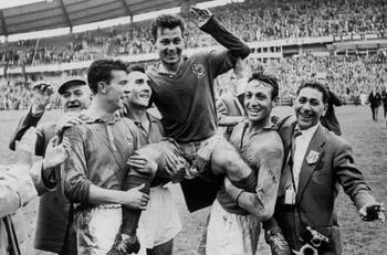 Luto en el fútbol: fallece legendario goleador de las Copas del Mundo