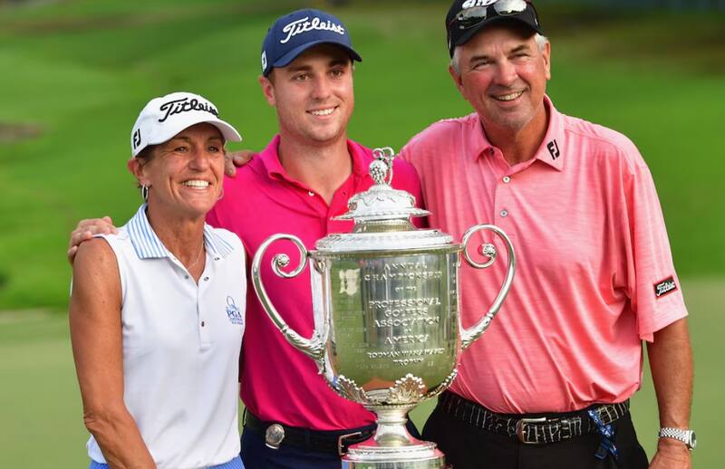 Uno de los máximos exponentes del golf estadounidense pasó por el Chile Classic. Y su madre, Jani, le llevó los palos.