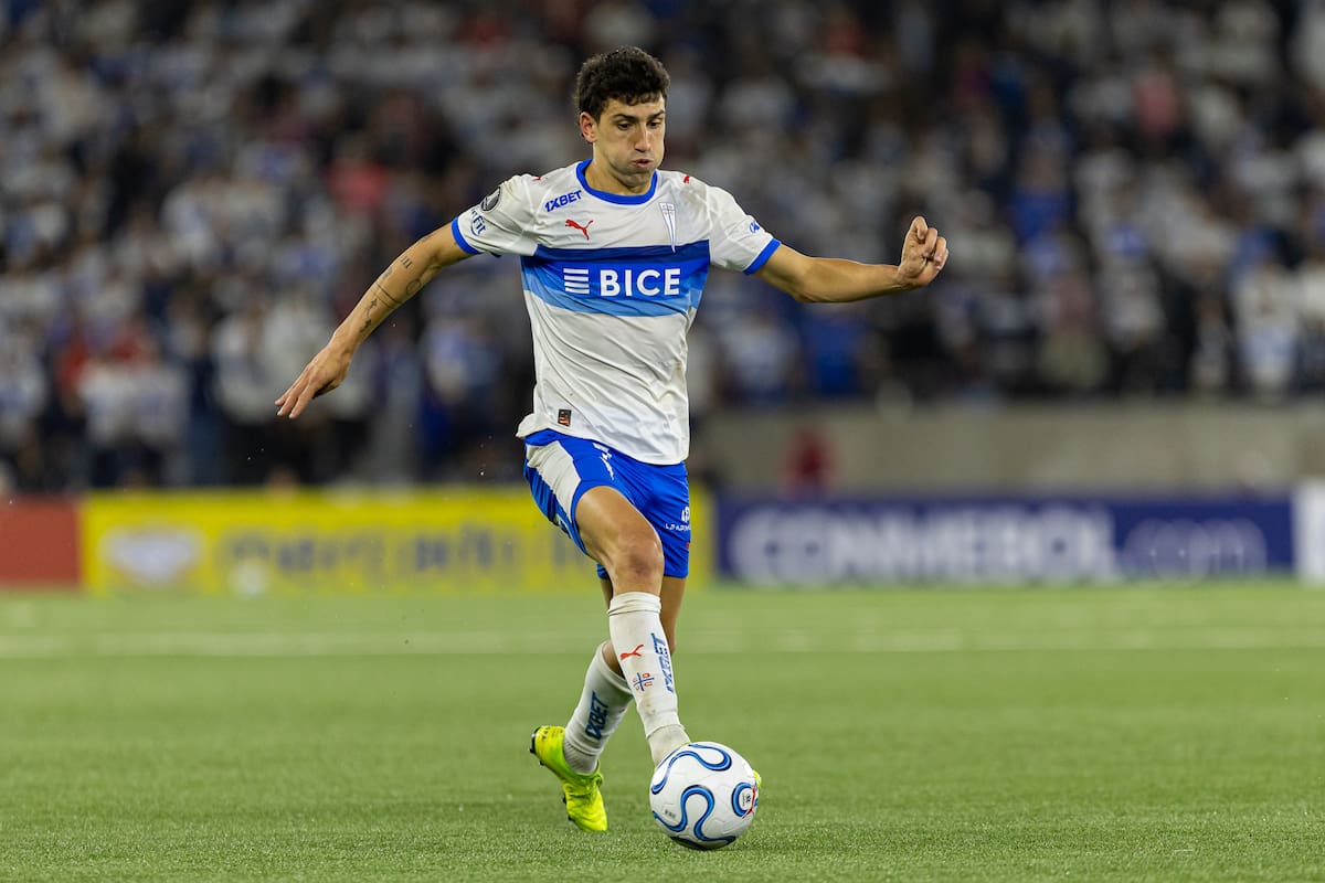 El delantero es el jugador más caro del fútbol chileno. Foto: Felipe Escobedo/En Cancha