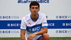 El detalle en la camiseta de la UC 2026 que quedó en evidencia en la presentación de Justo Giani