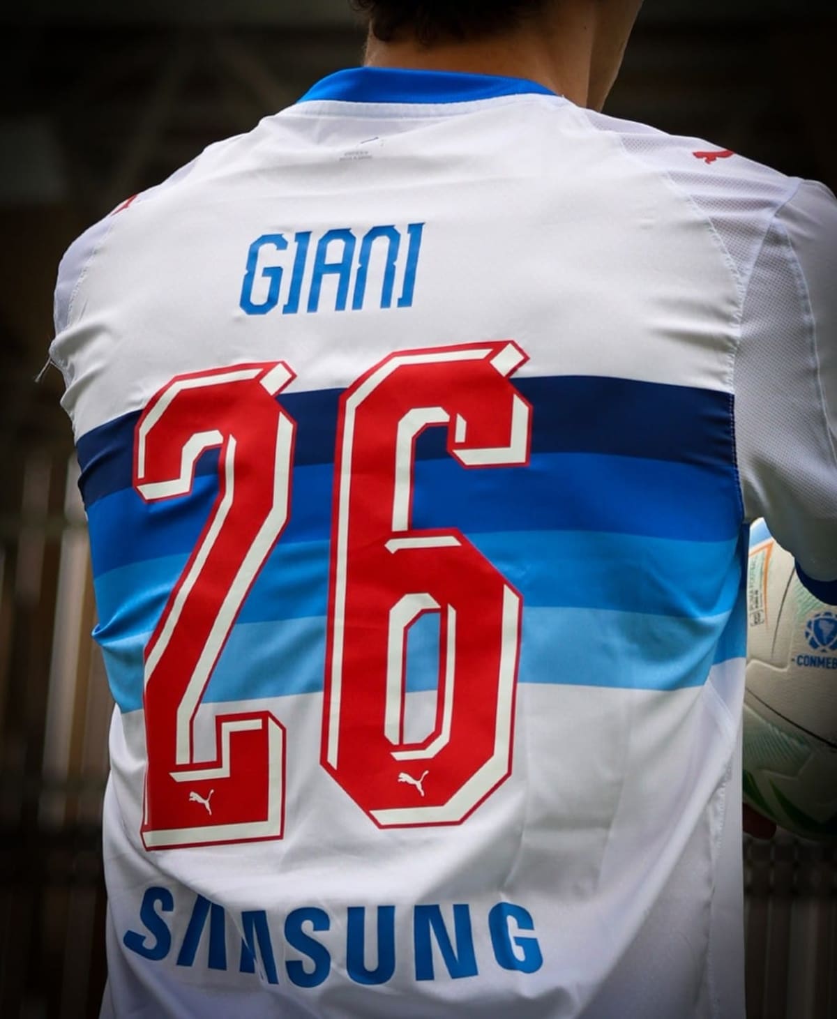 El argentino fue presentado en la UC.