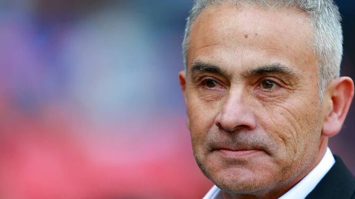 Juvenal Olmos vuelve al ruedo: club del fútbol chileno lo presenta con bombos y platillos