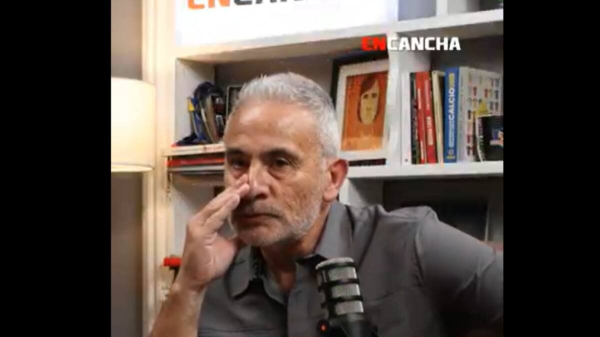 VIDEO | Juvenal Olmos contó cuando Marcelo Bielsa lo dejó marcando ocupado: “Cagué”