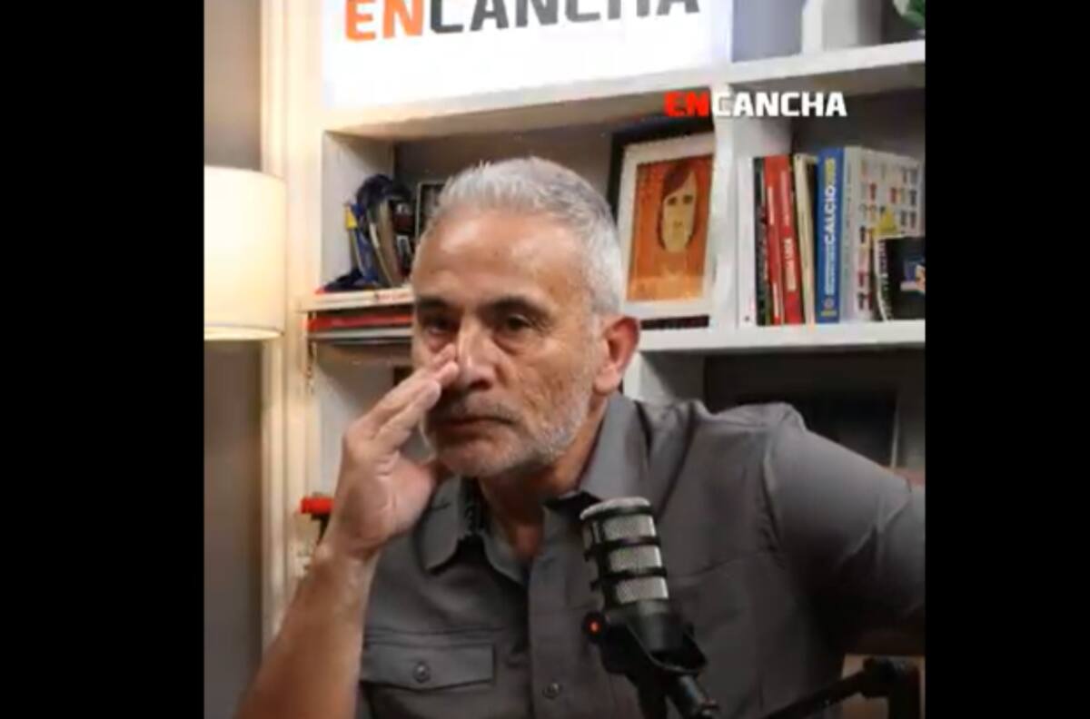 VIDEO | Juvenal Olmos contó cuando Marcelo Bielsa lo dejó marcando ocupado: “Cagué”