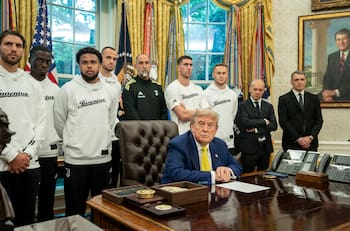 El fútbol en la Sala Oval