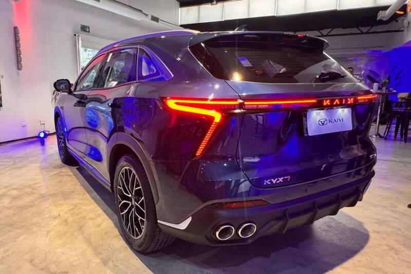 Nuevo SUV con tres filas de asientos