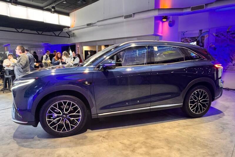 Nuevo SUV con tres filas de asientos