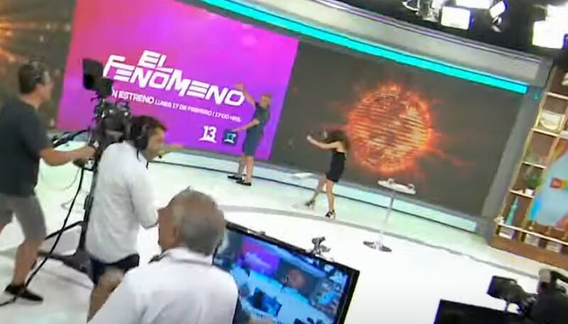 La periodista protagonizó divertido impasse en Tu Día.