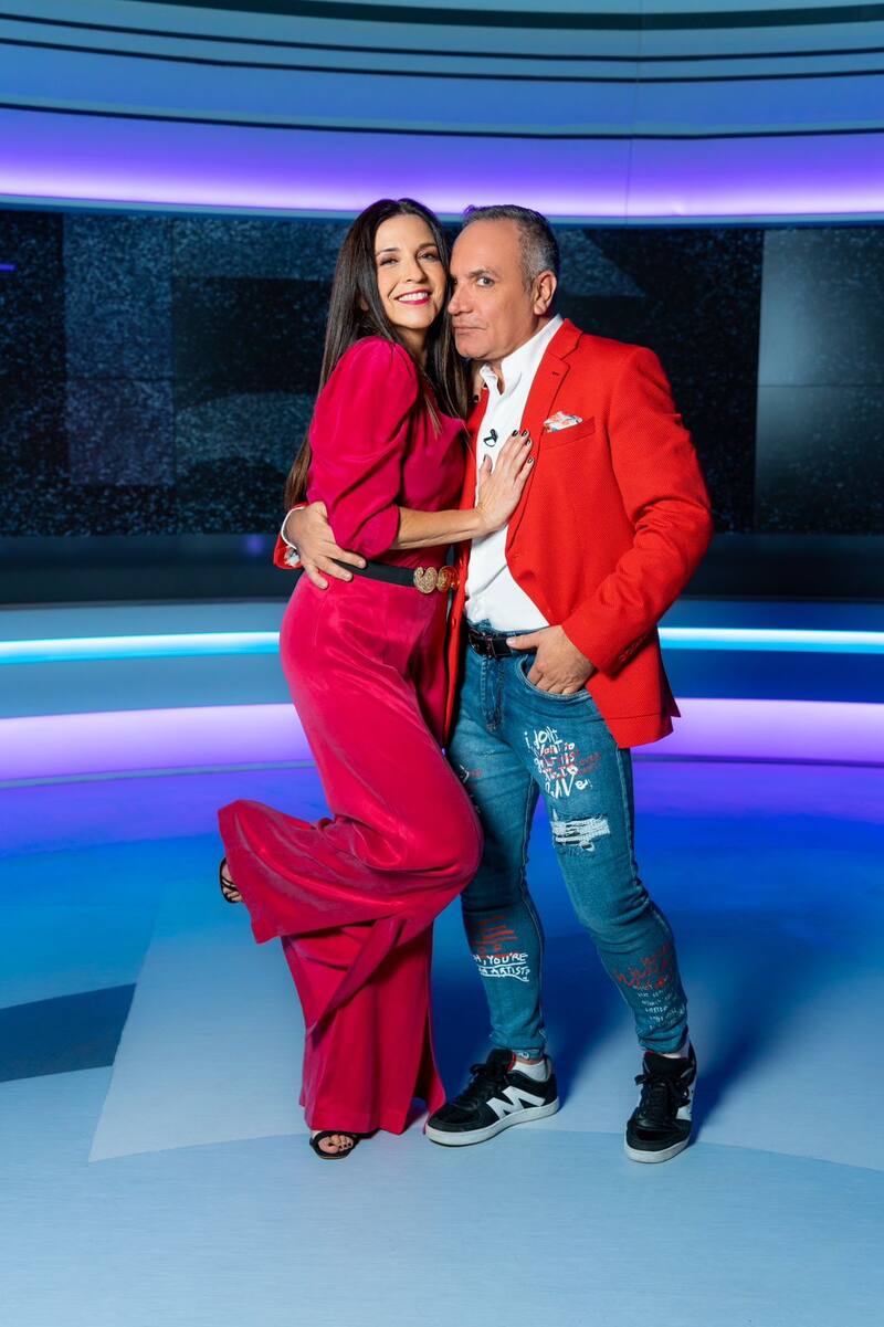 Karla Constant y Lucho Jara en "45 minutos con". Créditos: Mega