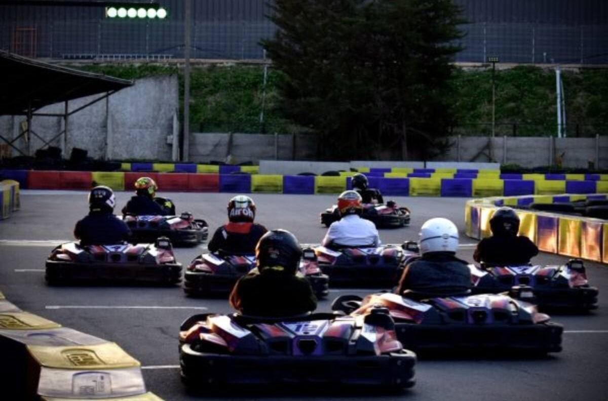 Uno de los mejores kartings en Santiago: La aventura máxima para vivir en familia