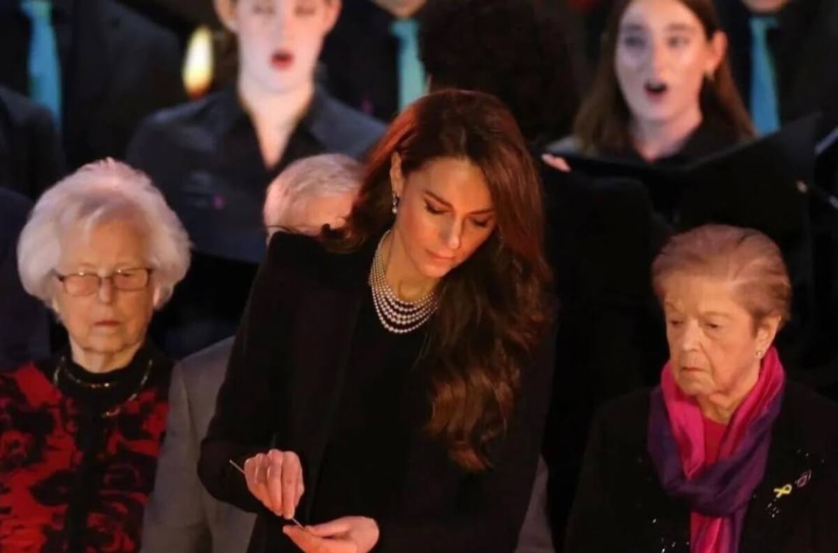 El significado oculto del collar que Kate Middleton usó en ceremonia conmemorativa del Holocausto