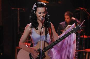 Katy Perry en el espacio: Por qué viajará, cuál ha sido su preparación y cómo verla en vivo desde Chile