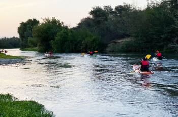 Una verdadera aventura a 2 horas de Santiago: Esta espectacular viña ofrece imperdibles paseos en kayak