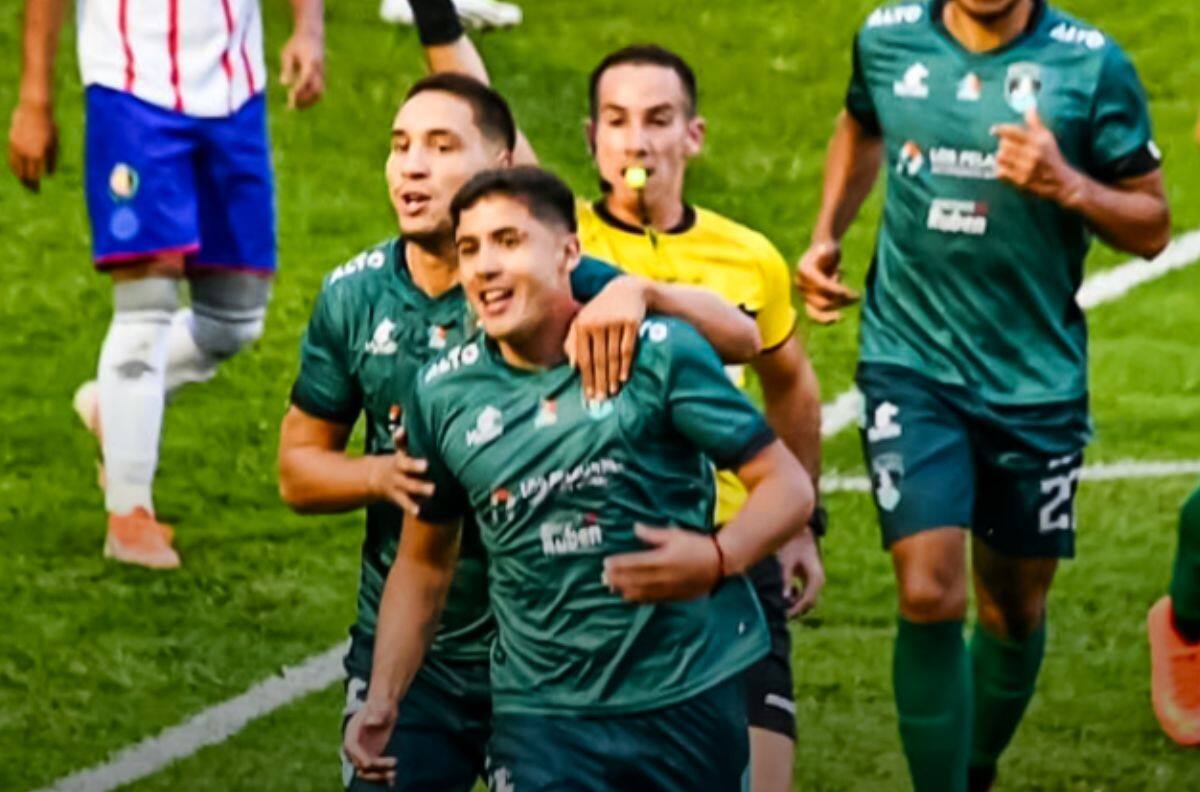 Canterano de Wanderers le dio la primera victoria a Brujas de Salamanca en el profesionalismo