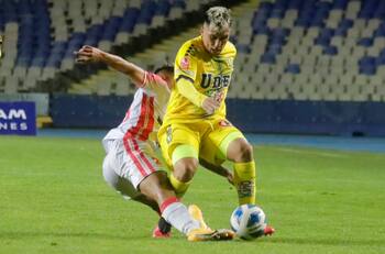 Hermano de Gary Medel busca relanzar su carrera: cambió de equipo en Primera B