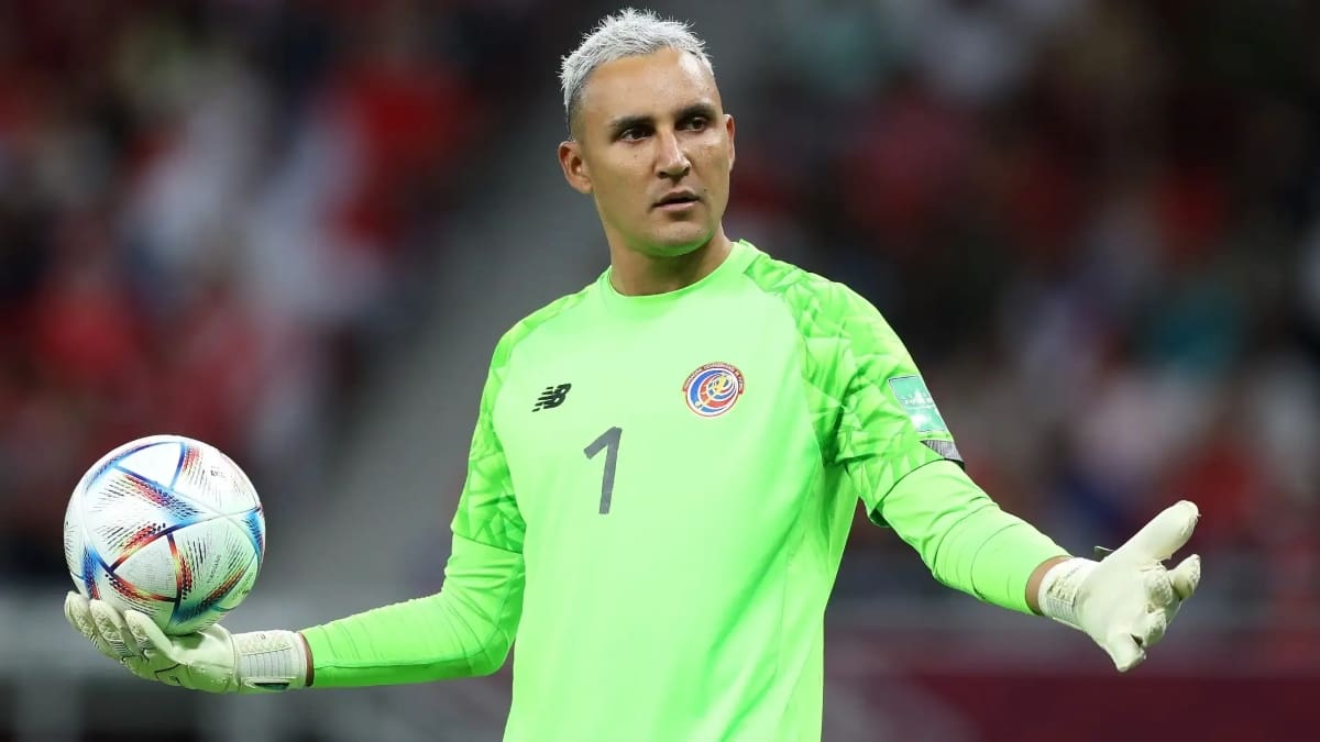 Keylor Navas nuevamente aparece como opción para Colo Colo.