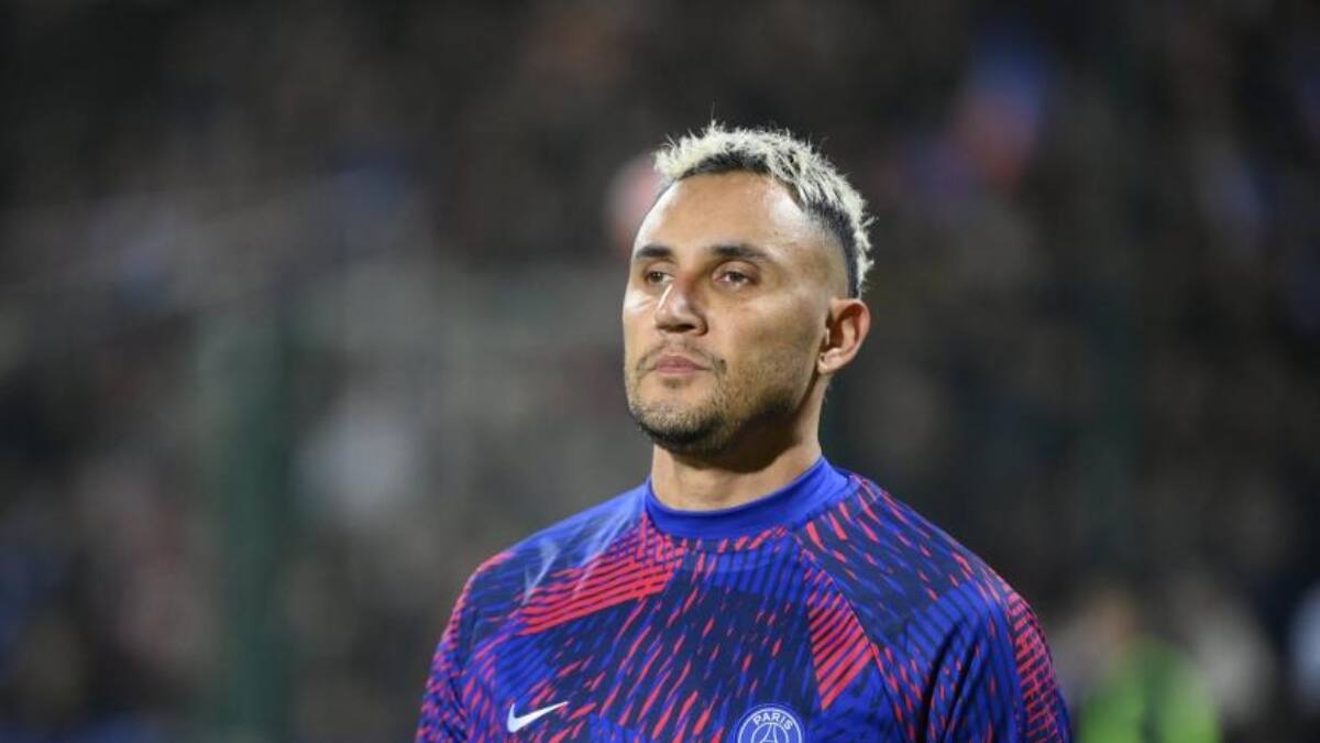 ¿Y si llega a Colo Colo? La inexplicable y larga inactividad que arrastra Keylor Navas