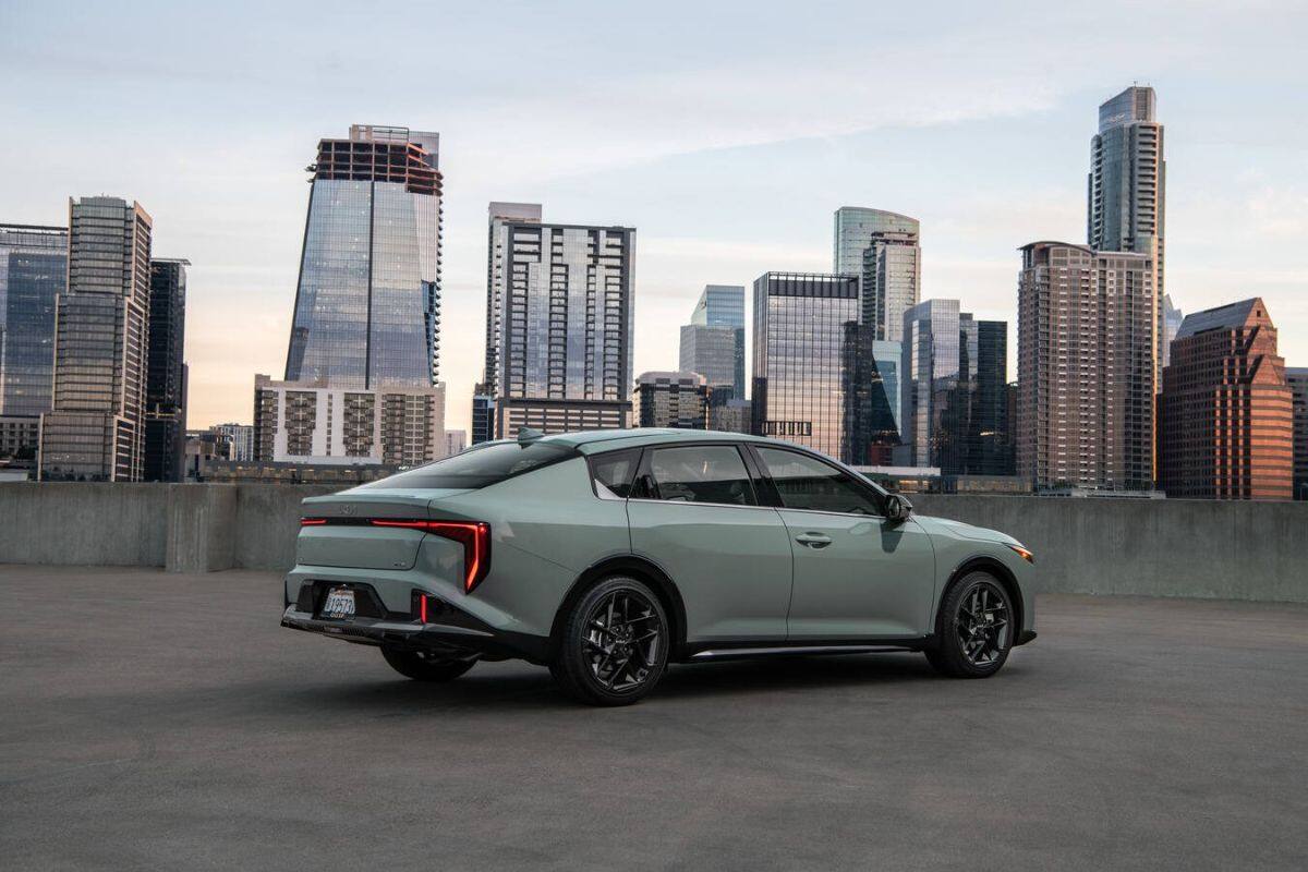 El Kia K4 se impuso en los Good Design Awards 2024