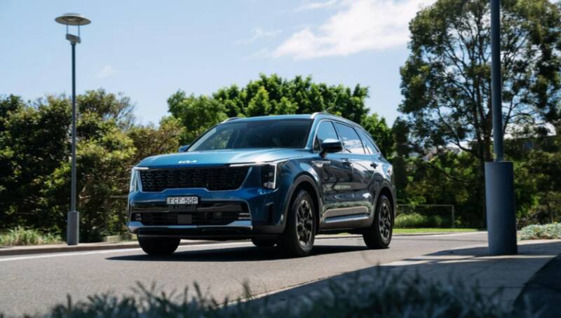 Kia Sorento recibió un facelift para mantenerse moderno en el segmento