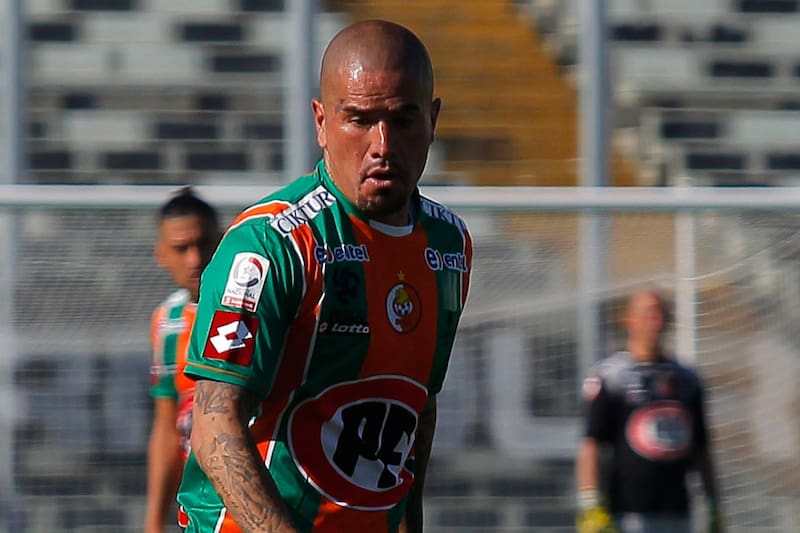 enfrenta acusación por no pago de pensión.